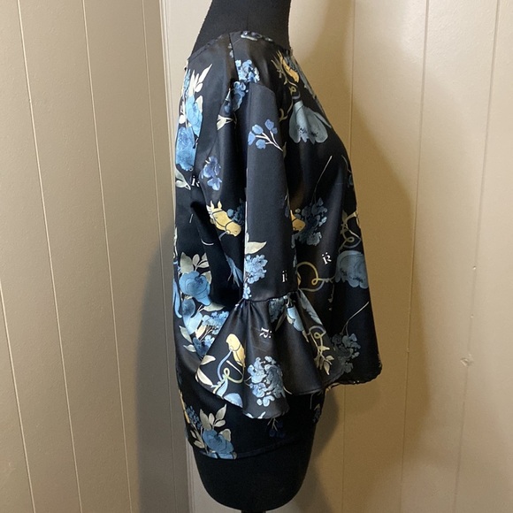 Ronner Women’s Design Cielo Blouse Jardin Floral 2/3 Bell Sleeves Back Button - Picture 6 of 9